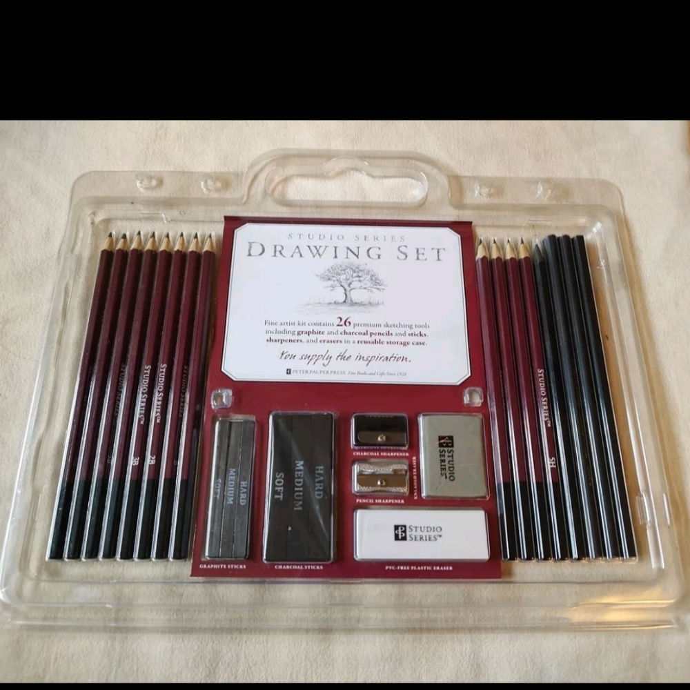 Studio Series 26-Piece Sketch and Drawing Pencil Set (Artist's Pencil Set) Artsy